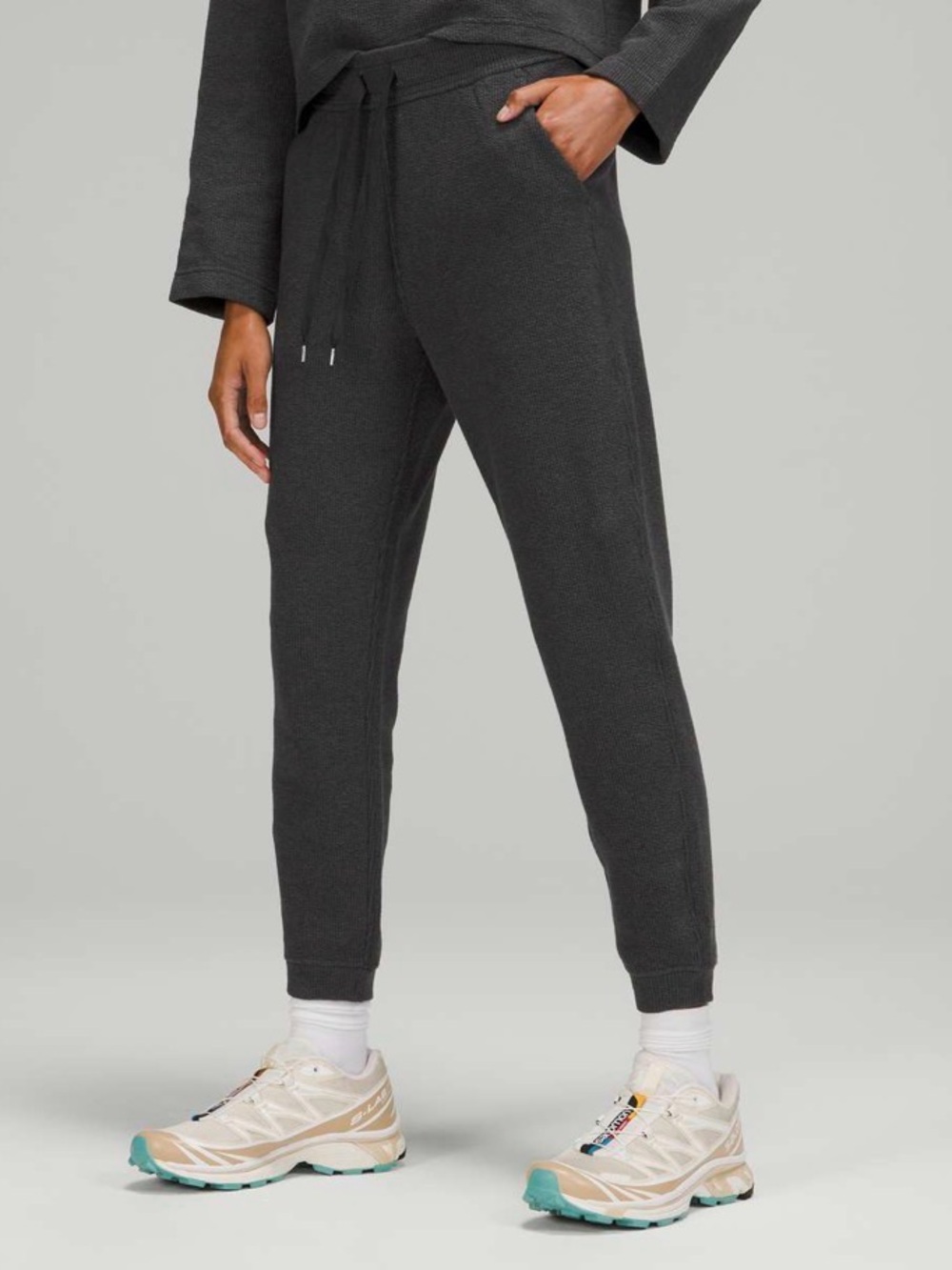 New Lululemon Ribbed High-Rise Jogger 25" *7/8 Length Heathered Black size 6